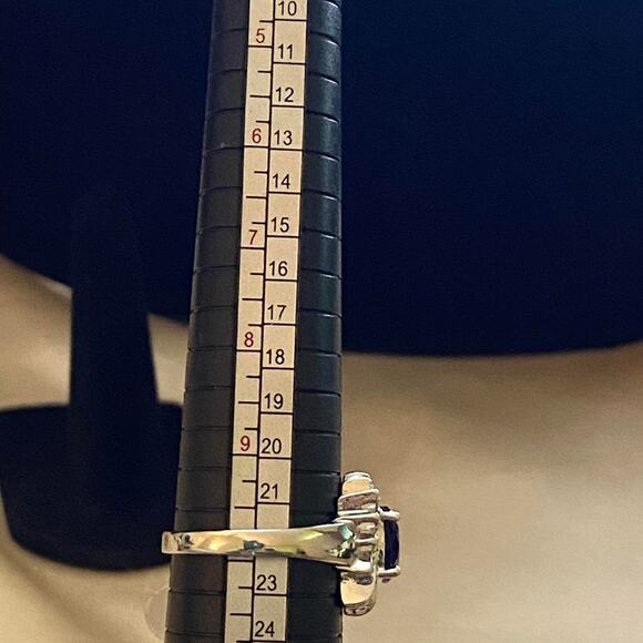 Silver Purple gemstone ring Size 10 - Picture 5 of 5